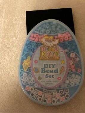 Hello Kitty DIY Bead Set - Blue, Pink & White Beads